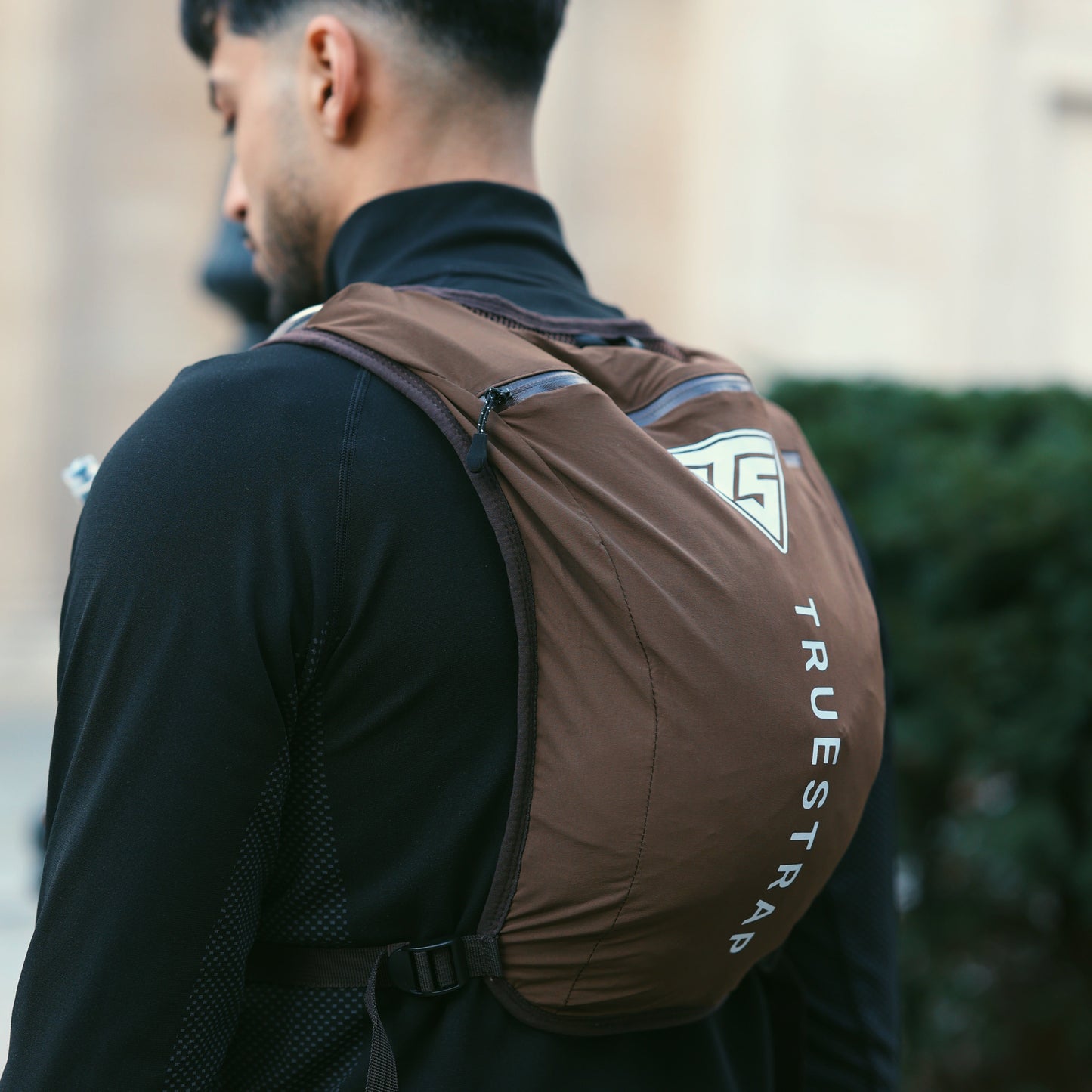 Sensu Vest 6L with Soft Flask Straw 500ml- Brown